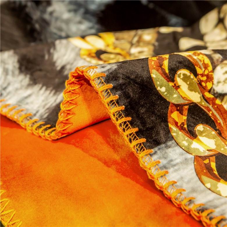 Versace 1.5x1.5m 1.5x2.0m 2.0x2.3m   (7)