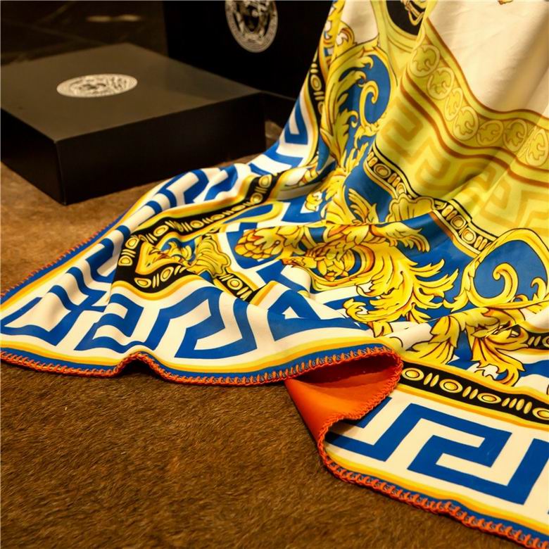 Versace 1.5x1.5m 1.5x2.0m 2.0x2.3m   (7)