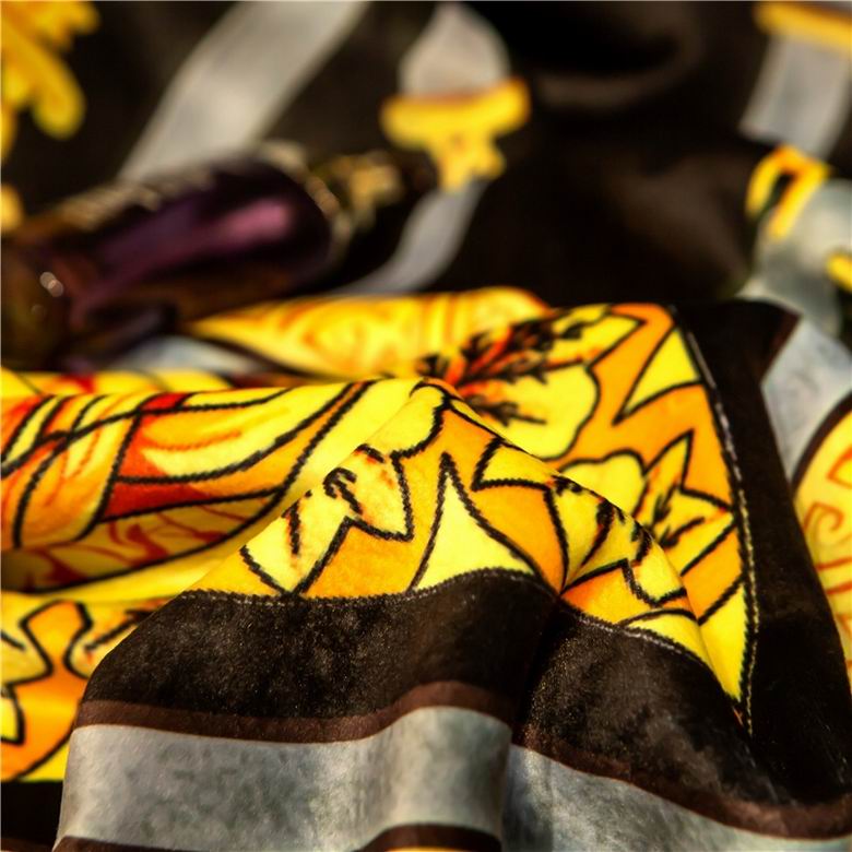 Versace 1.5x1.5m 1.5x2.0m 2.0x2.3m   (7)