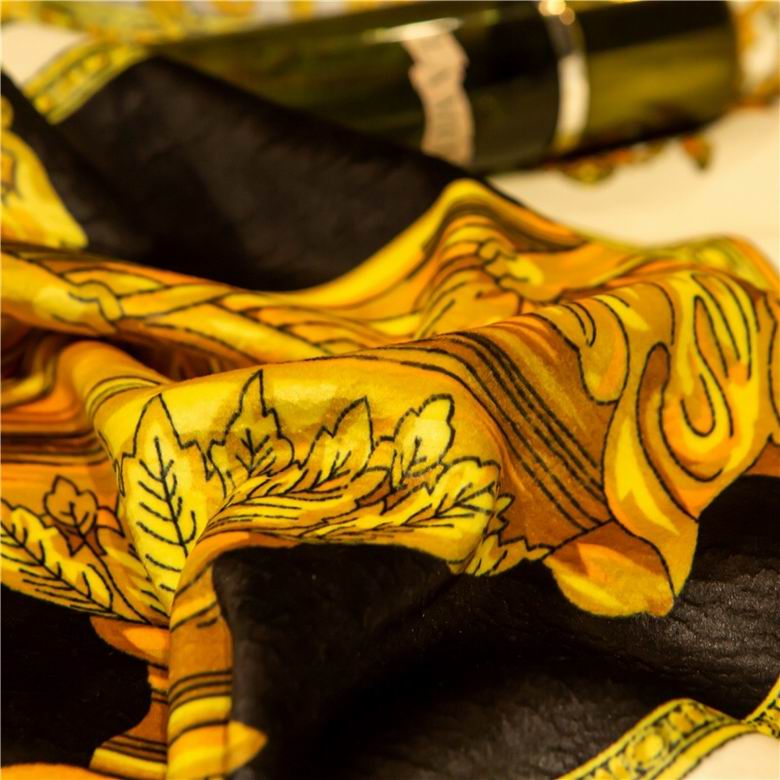 Versace 1.5x1.5m 1.5x2.0m 2.0x2.3m   (7)