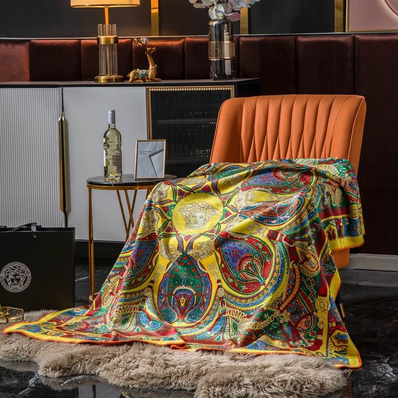 Versace 1.5x1.5m 1.5x2.0m 2.0x2.3m   (7)