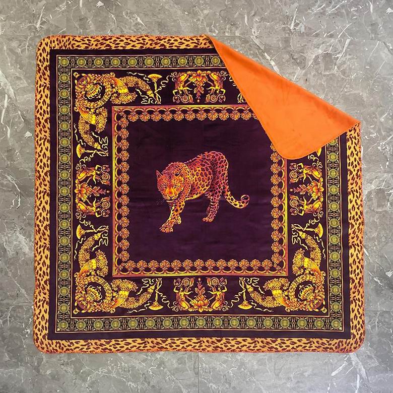 Versace 1.5x1.5m 1.5x2.0m 2.0x2.3m   (7)