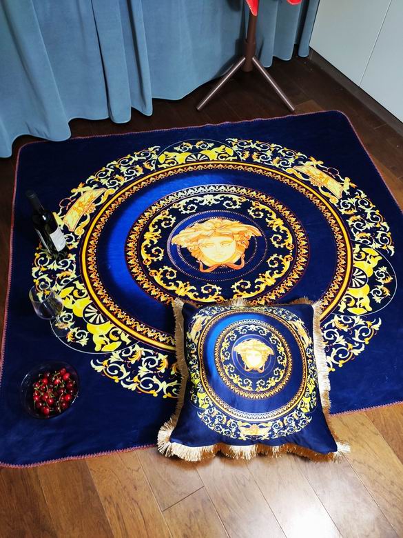 Versace 1.5x1.5m 1.5x2.0m 2.0x2.3m   (8)