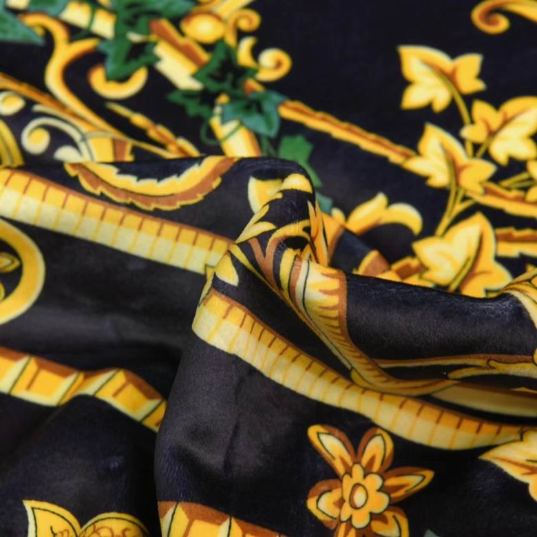 Versace 1.5x1.5m 1.5x2.0m 2.0x2.3m   (8)