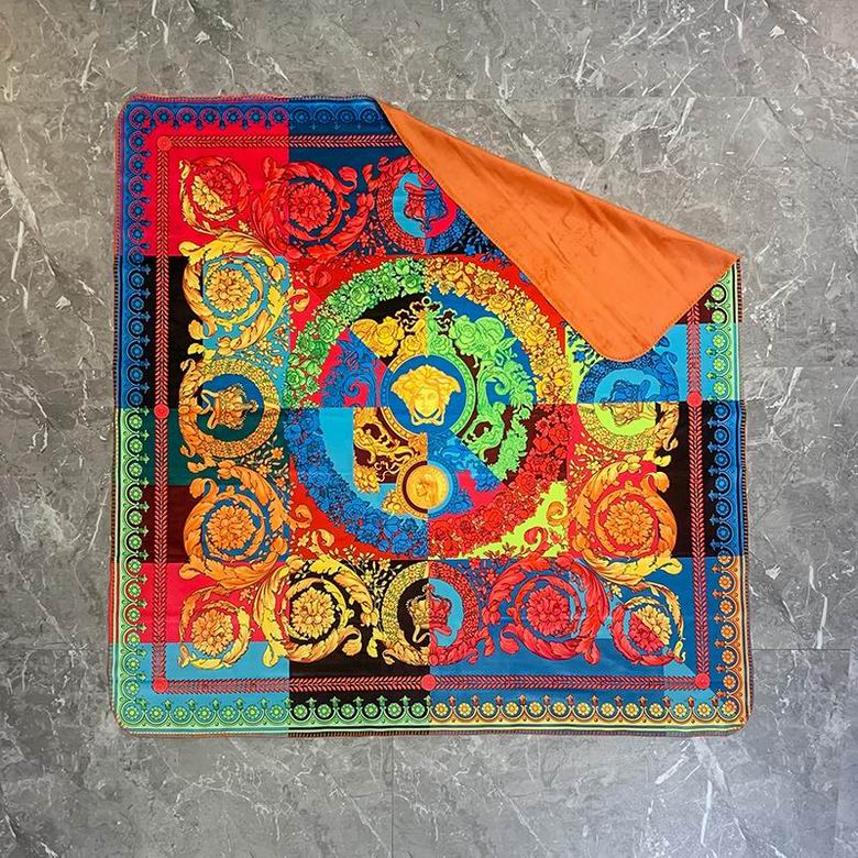 Versace 1.5x1.5m 1.5x2.0m 2.0x2.3m   (8)