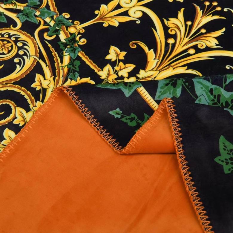 Versace 1.5x1.5m 1.5x2.0m 2.0x2.3m   (9)