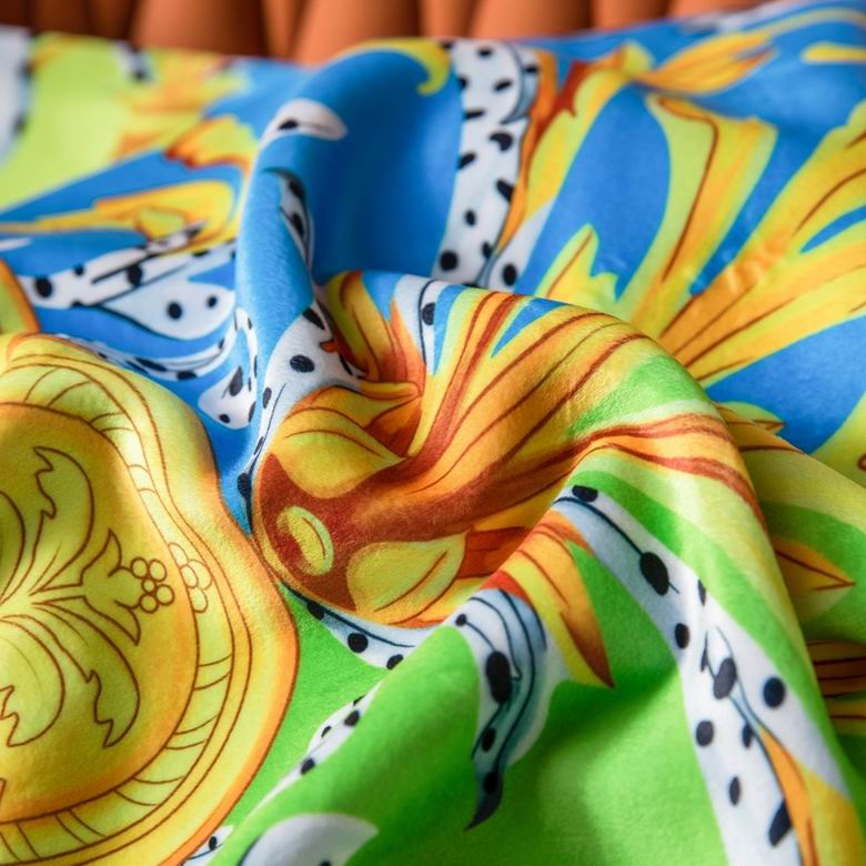 Versace 1.5x1.5m 1.5x2.0m 2.0x2.3m   (9)