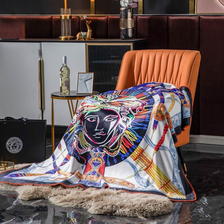 Versace 1.5x1.5m 1.5x2.0m 2.0x2.3m   (9)