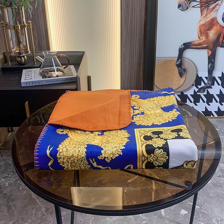 Versace 1.5x1.5m 1.5x2.0m 2.0x2.3m   (9)