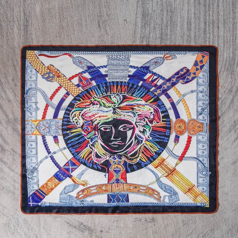 Versace 1.5x1.5m 1.5x2m 2.0x2.3m   (7)