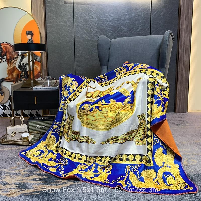 Versace 1.5x1.5m 1.5x2m 2x2.3m  (1)