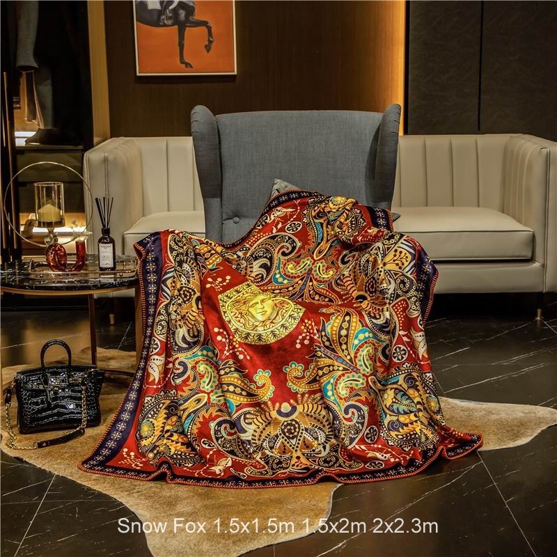 Versace 1.5x1.5m 1.5x2m 2x2.3m  (10)