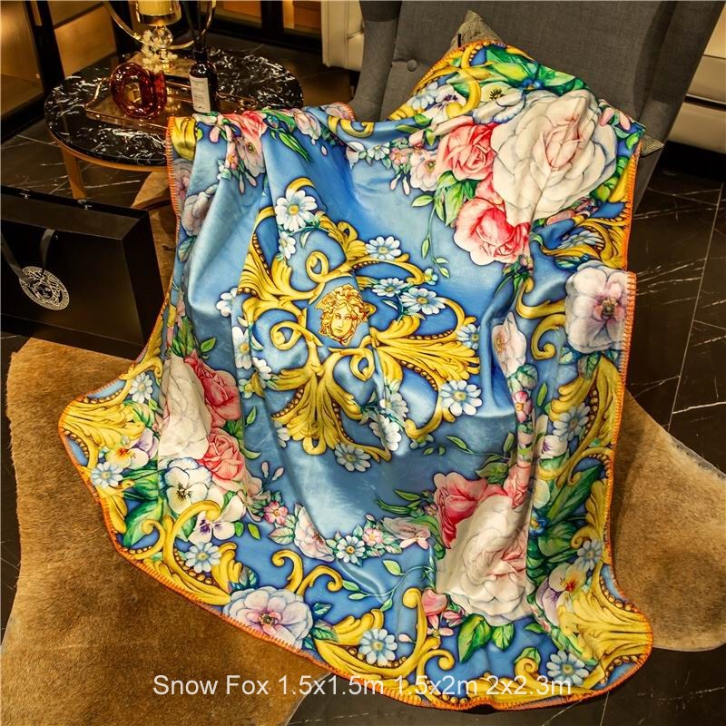 Versace 1.5x1.5m 1.5x2m 2x2.3m  (3)