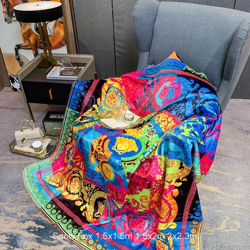 Versace 1.5x1.5m 1.5x2m 2x2.3m  (4)