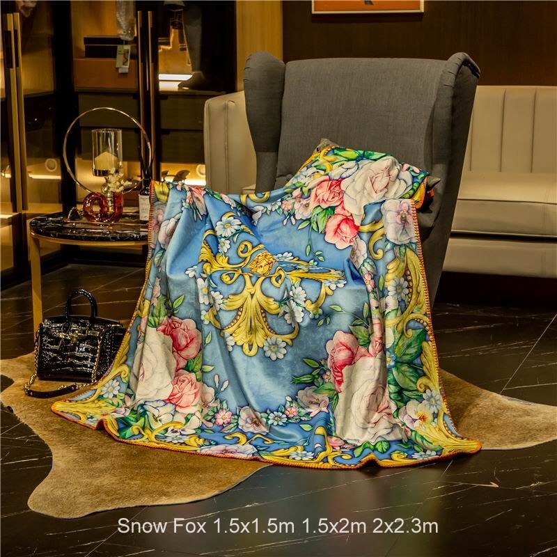 Versace 1.5x1.5m 1.5x2m 2x2.3m  (5)