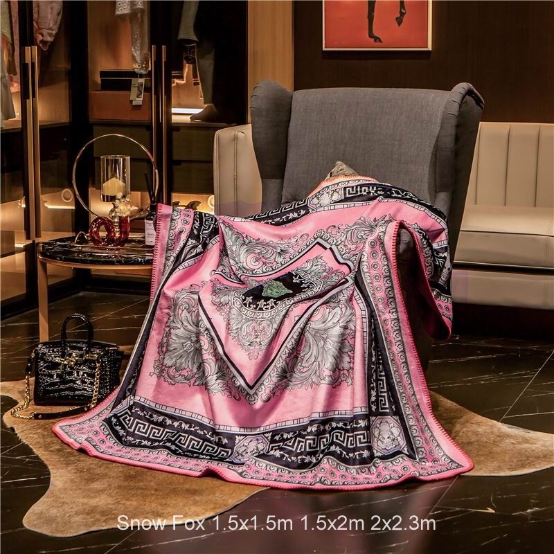 Versace 1.5x1.5m 1.5x2m 2x2.3m  (9)