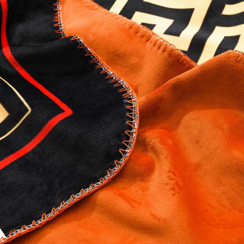 Versace 1.5x1.5m 1.5x2m 2x2.3m   (9)