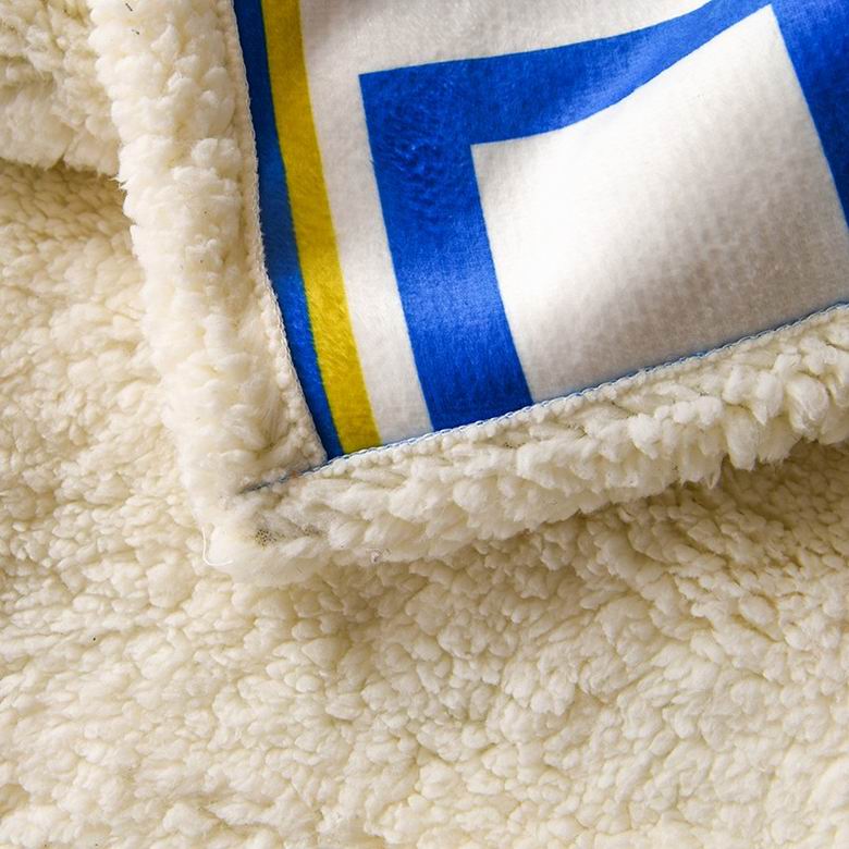 Versace 1.5x2.0m 2.0x2 (3)