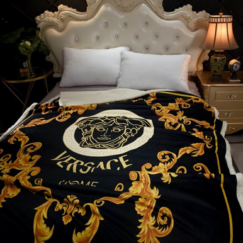 Versace 1.5x2.0m 2.0x2.3m  (5)