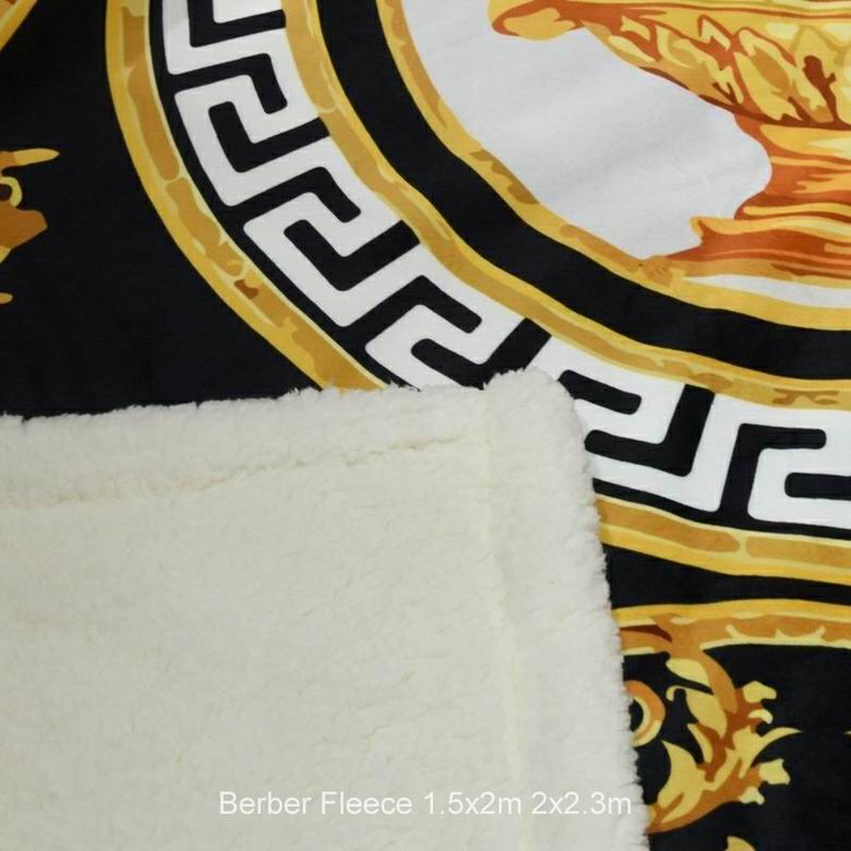 Versace 1.5x2m 2x2.3m n (5)