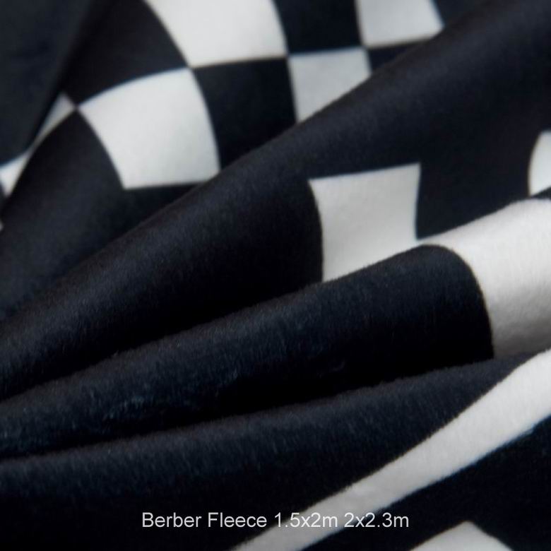 Versace 1.5x2m 2x2.3m n (7)