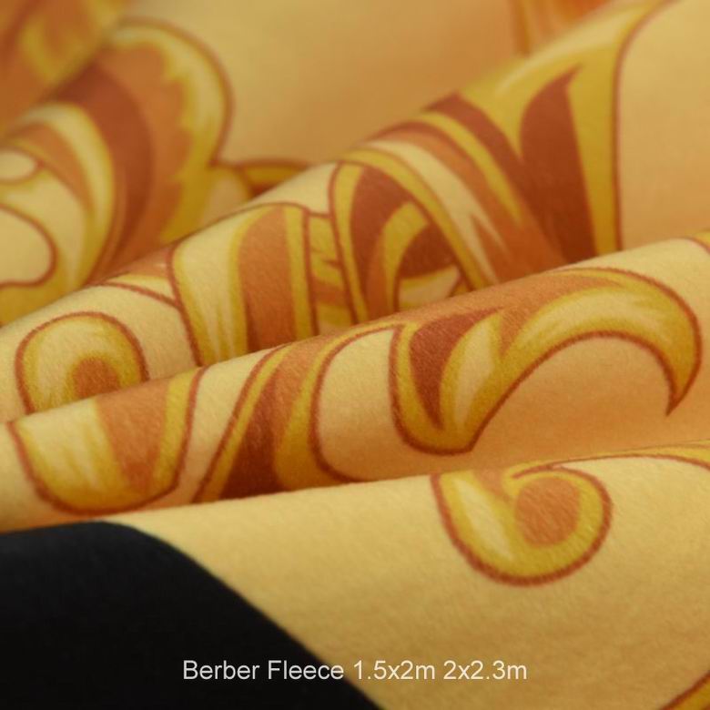 Versace 1.5x2m 2x2.3m n (7)