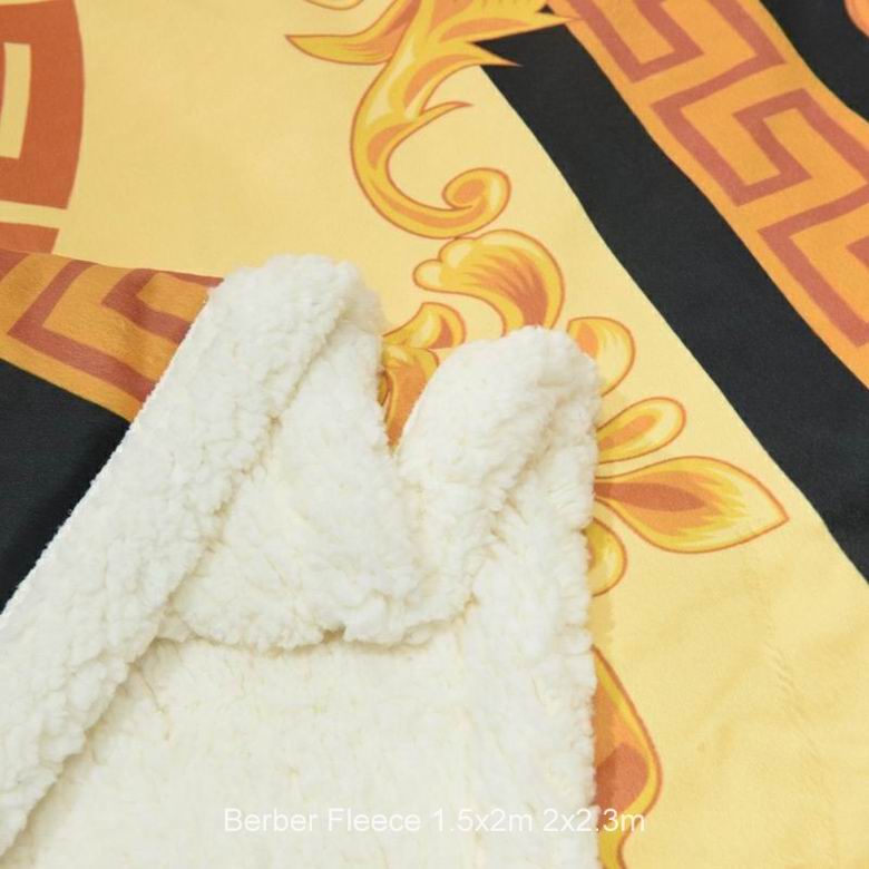 Versace 1.5x2m 2x2.3m n (9)