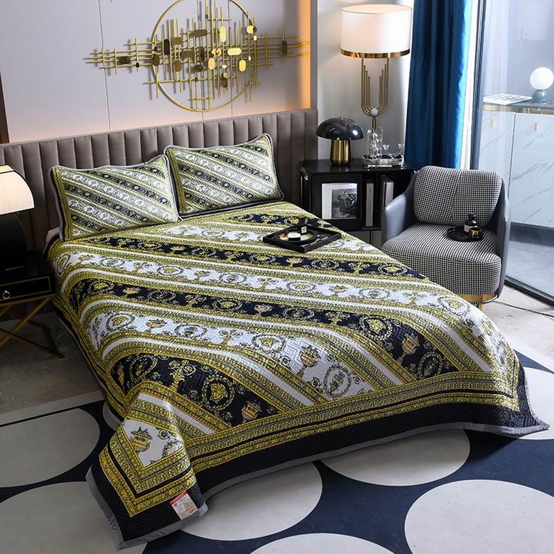 Versace 2.0x2.2m 2.3x2.5m   (2)