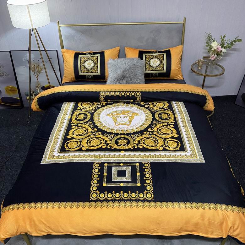 Versace 2.0x2.3m   (1)