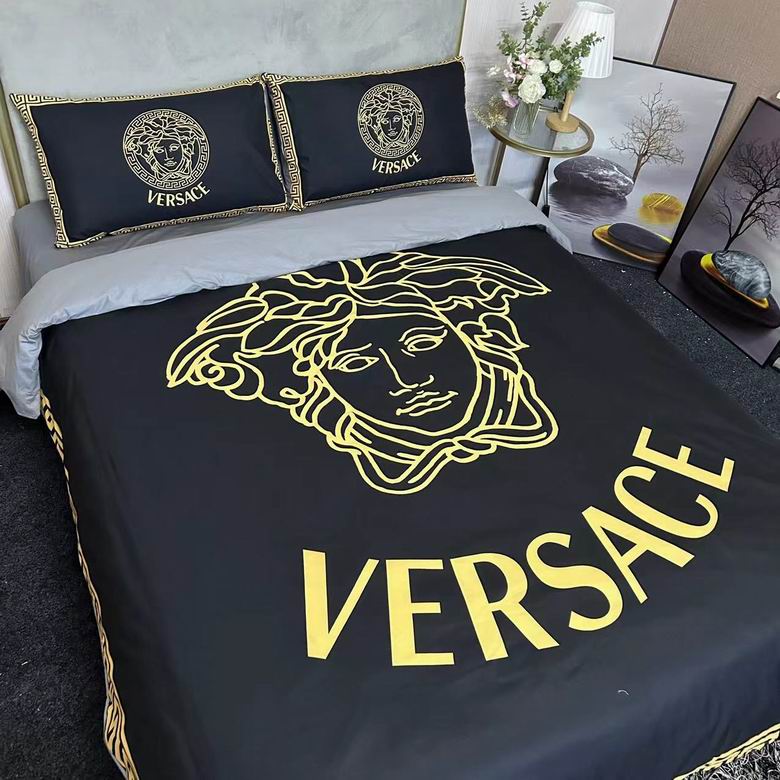 Versace 2.0x2.3m   (2)