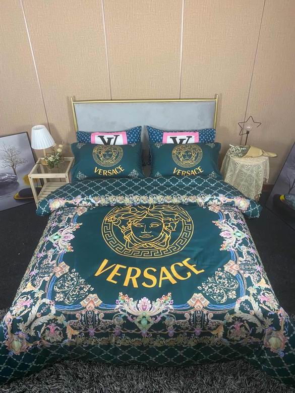 Versace 2.0x2.3m   (2)