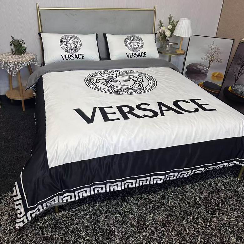 Versace 2.0x2.3m   (2)