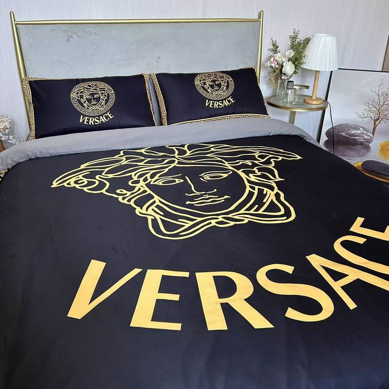 Versace 2.0x2.3m   (3)