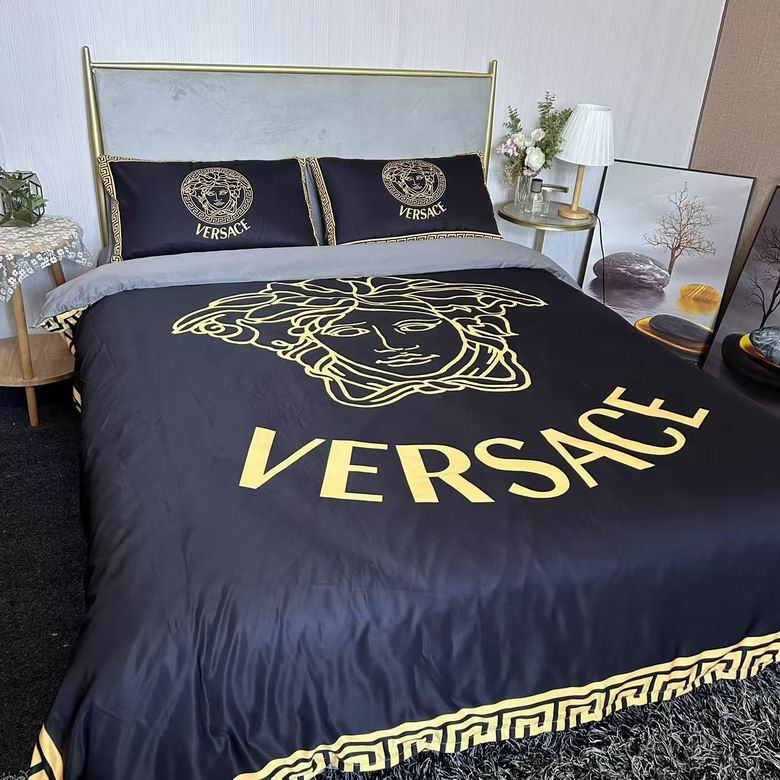 Versace 2.0x2.3m   (4)