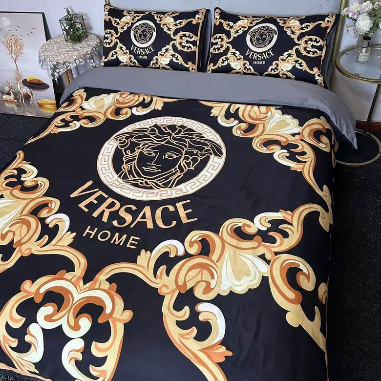 Versace 2.0x2.3m   (4)