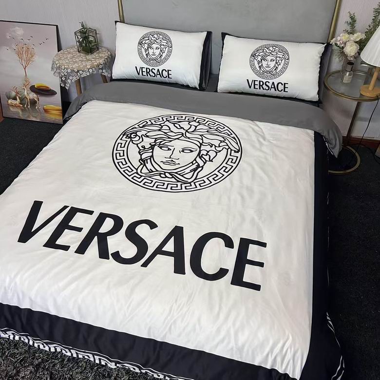 Versace 2.0x2.3m   (5)