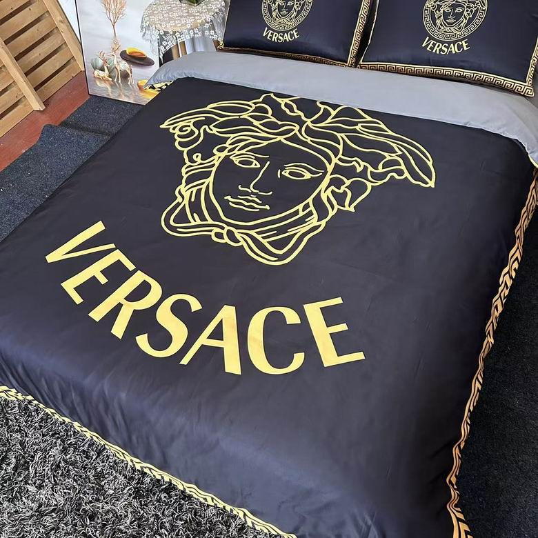 Versace 2.0x2.3m   (6)