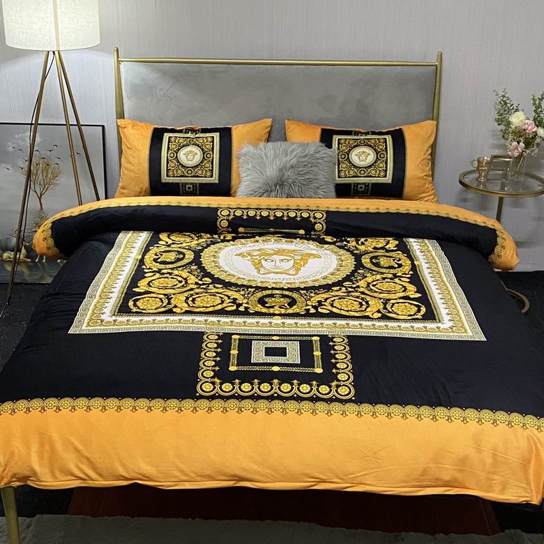 Versace 2.0x2.3m   (7)