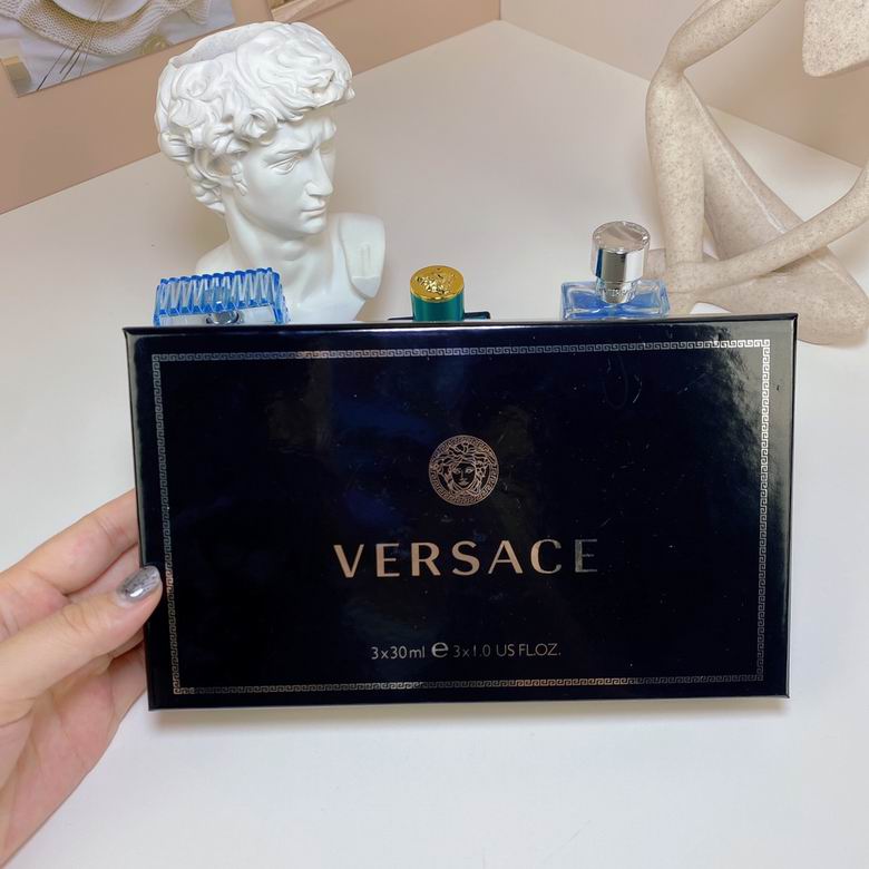 Versace 3x30ml    (2)