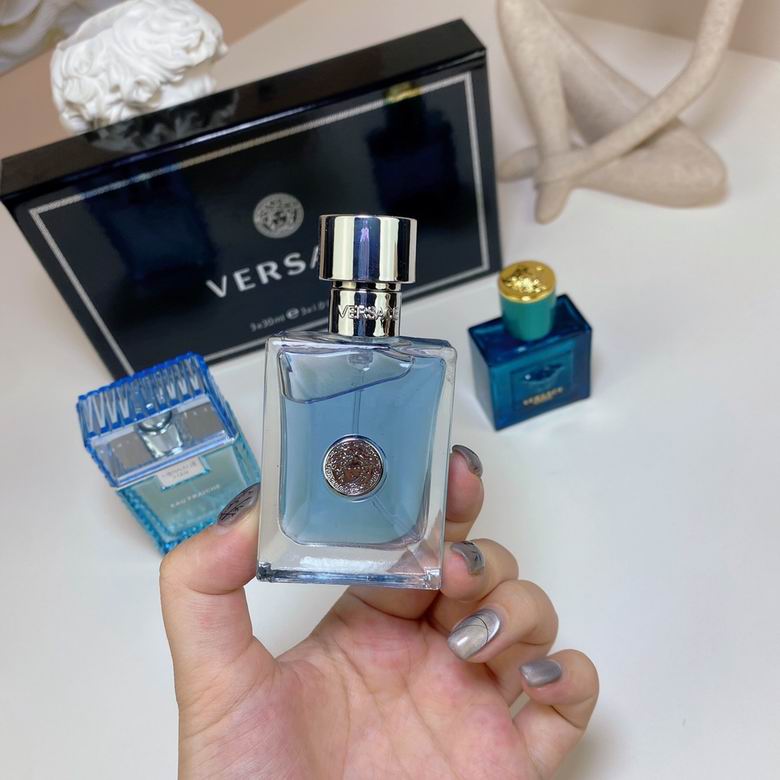 Versace 3x30ml    (4)