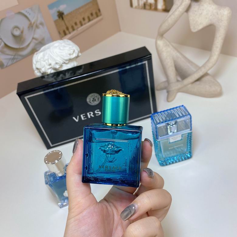 Versace 3x30ml    (6)