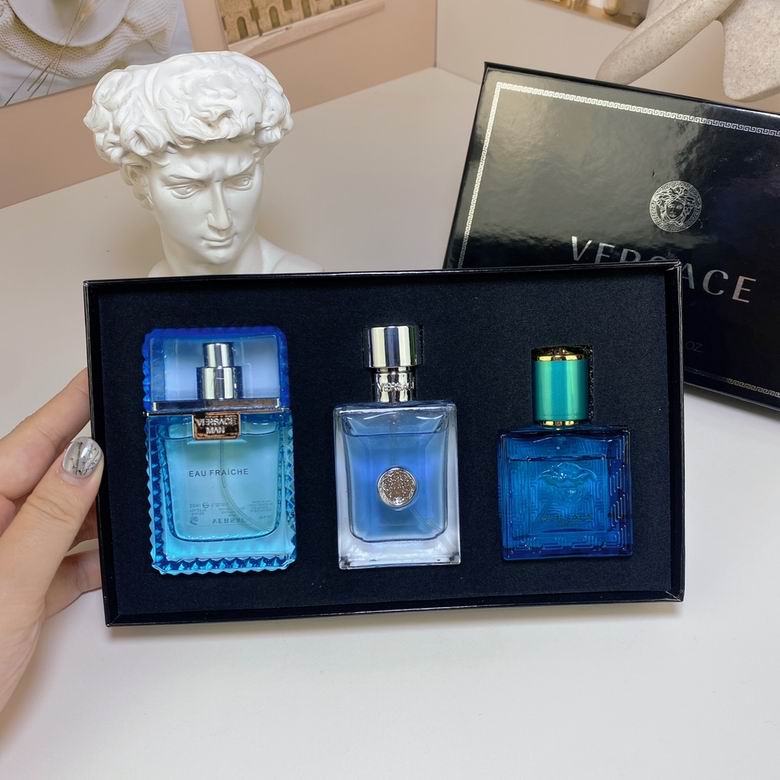 Versace 3x30ml    (8)