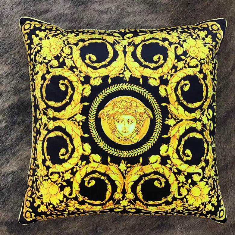 Versace 45x45cm (60)