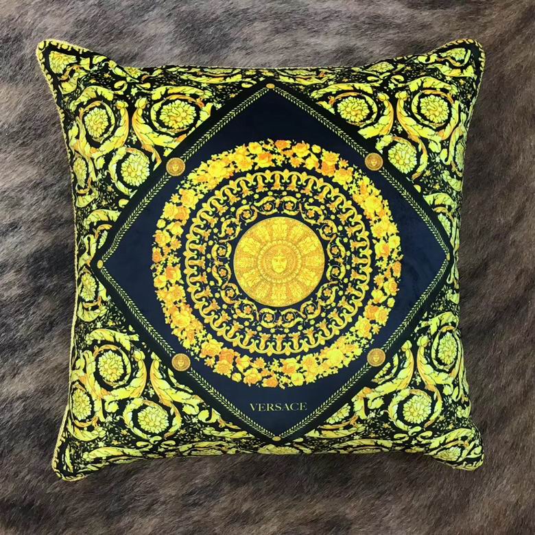 Versace 45x45cm (81)