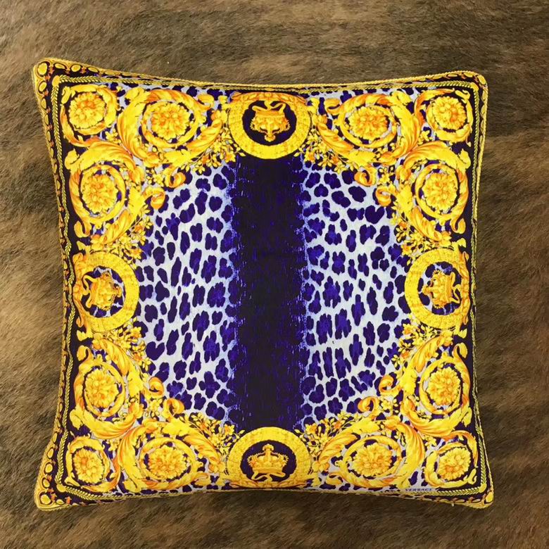 Versace 45x45cm (83)