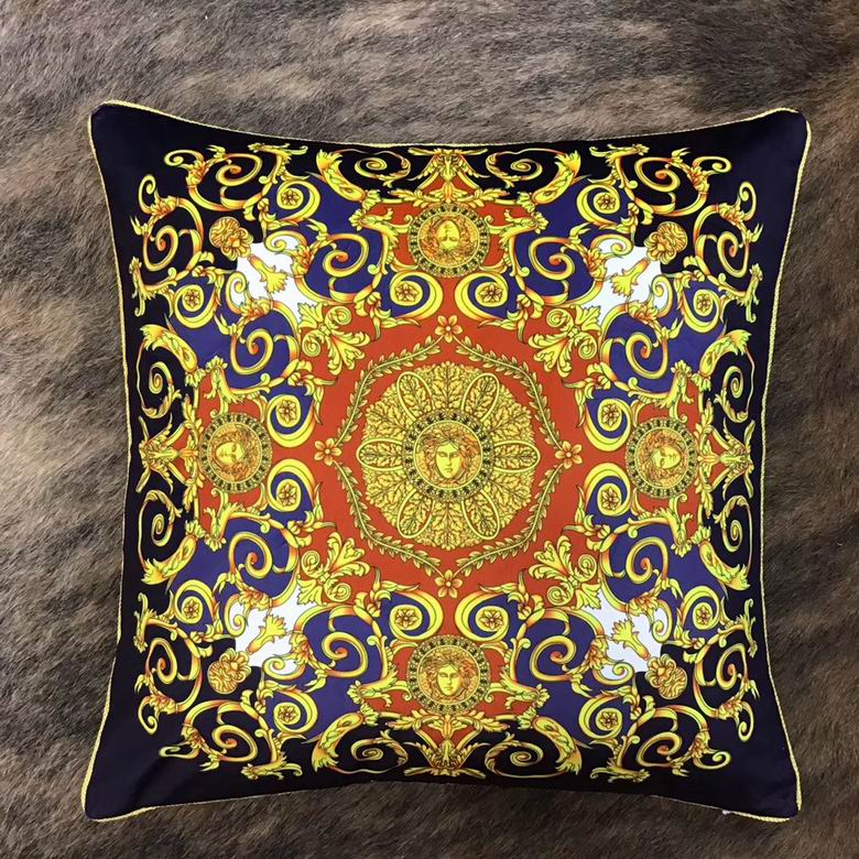 Versace 45x45cm (89)
