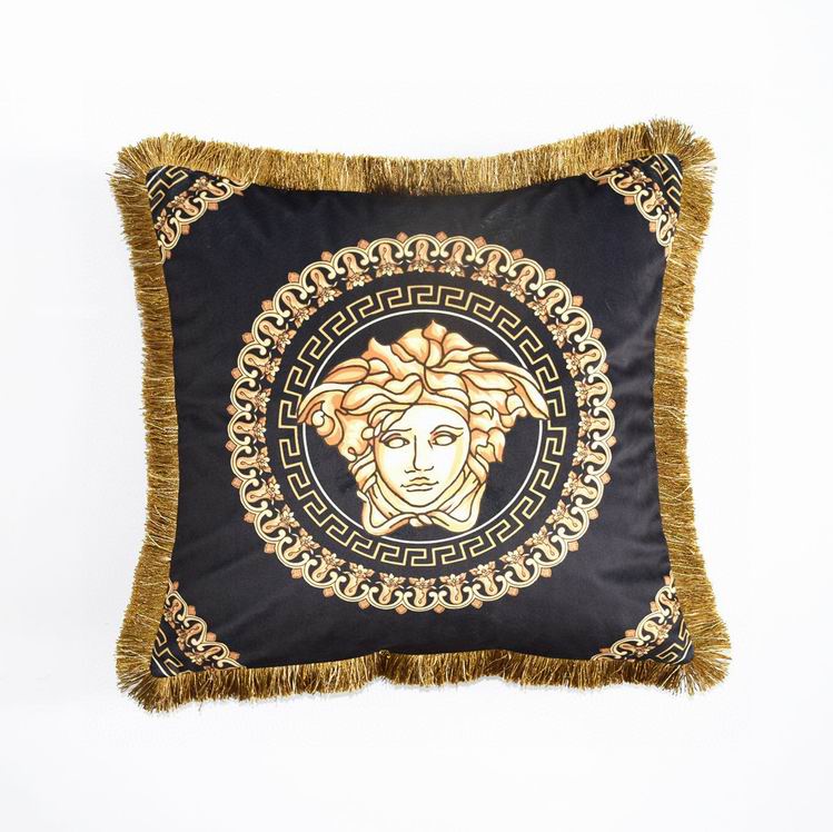 Versace Cushion 45X45cm (4)