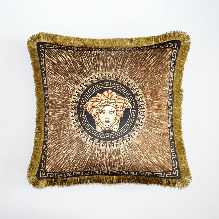 Versace Cushion 45X45cm (5)