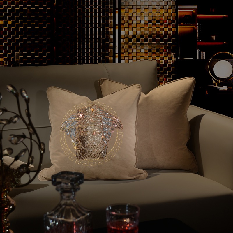 Versace Cushions 45X45cm (1)