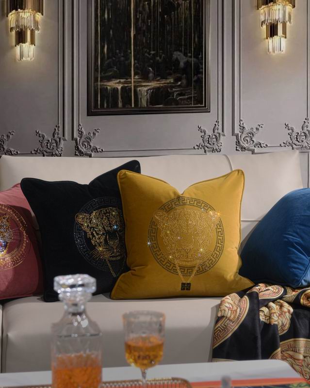 Versace Cushions 45X45cm (5)